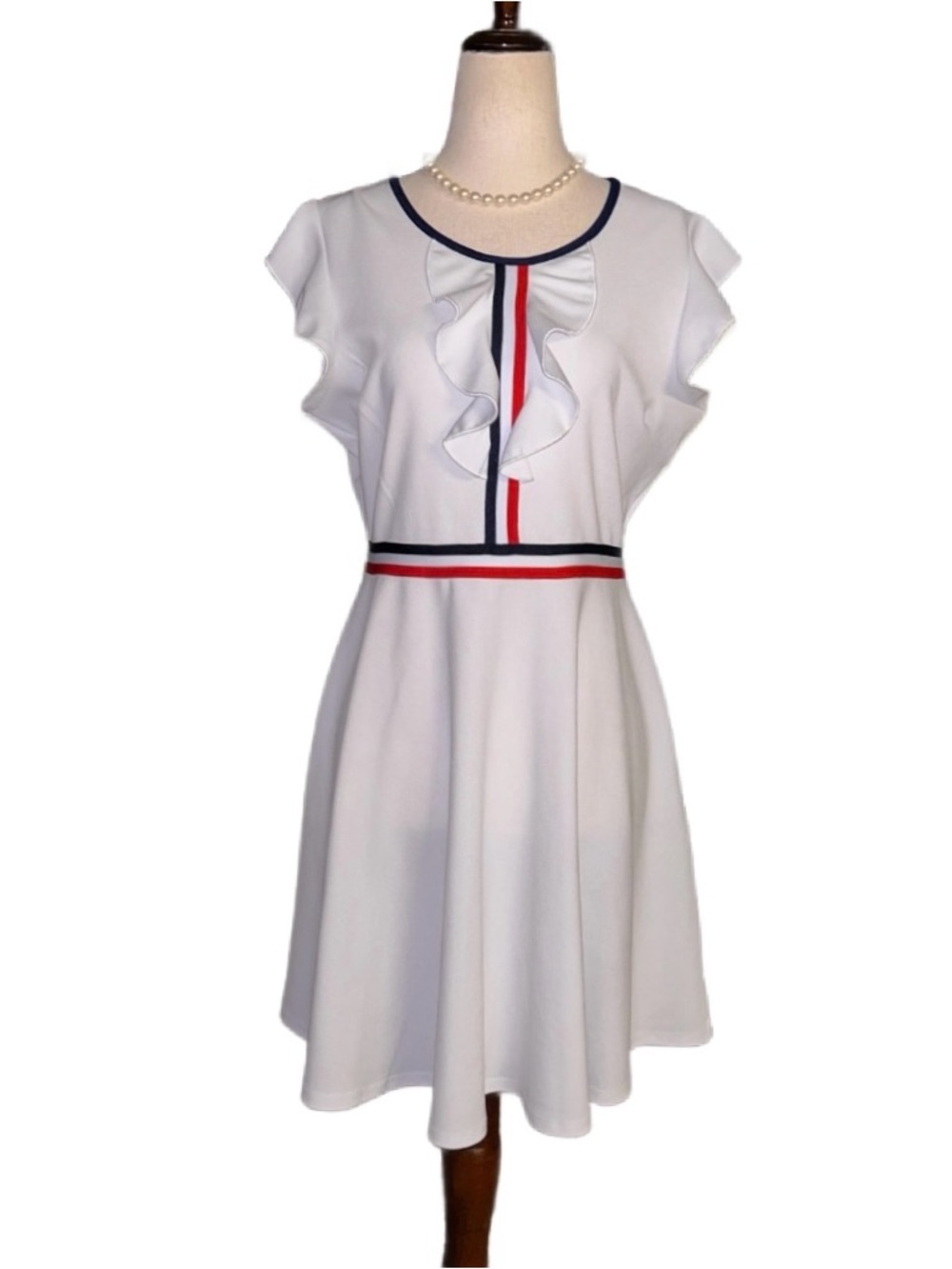 Klaxons ~ Large ~ Vintage ~ USA ~ White W/ Red & Blue Stripes ~ Stretchy ~ Dress